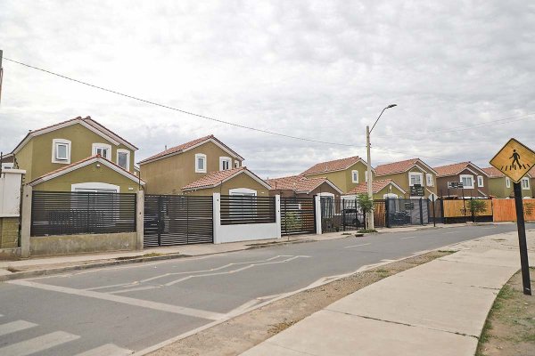Cambios a contribuciones: Hacienda se abre a modificaciones y destraba su reforma tributaria en la Cámara