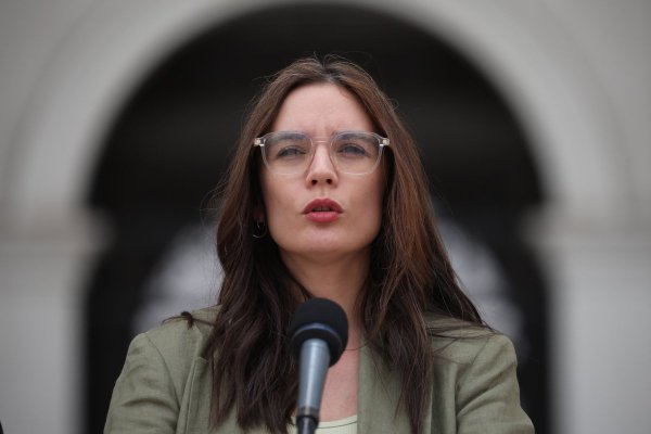 <p>Ahora en DF | Ministra Vallejo refuerza defensa del Gobierno por crisis migratoria con Perú</p>