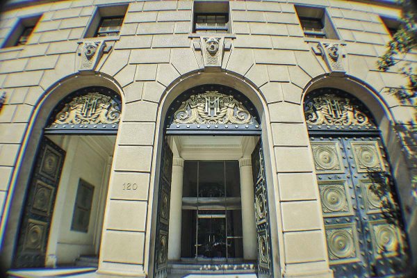 <p>Por sexto año consecutivo, el Fisco ya pagó más de lo previsto por intereses de su deuda</p>