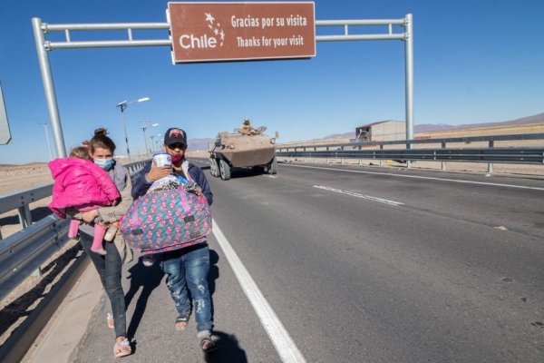 Tenso cruce por migración: Kast propone corredor humanitario y Jara asegura que son “propuestas imaginarias”