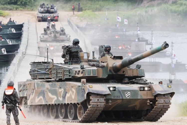 <p>Corea del Sur firma un acuerdo para suministrar tanques y vehículos blindados a Perú</p>