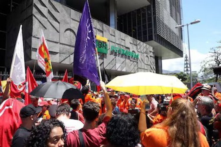 <p>Huelga de sindicato de Petrobras afecta a plataformas y refinerías por segundo día consecutivo</p>