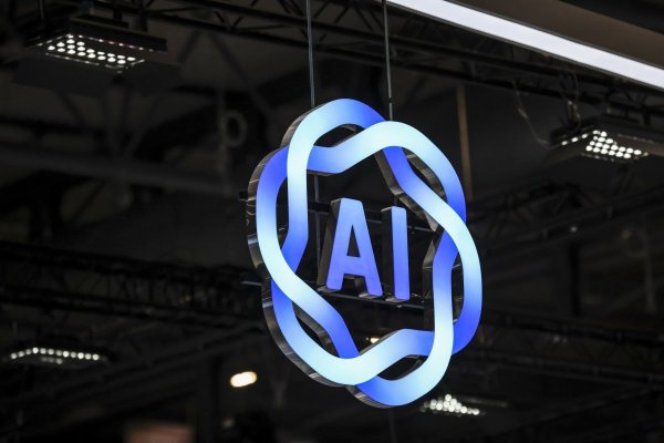La inversión en IA seguirá aumentando y dará impulso a la economía mundial, según la OCDE