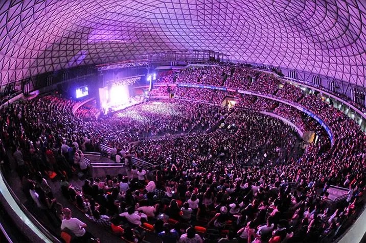 <p>Con una nueva extensión (casi) abrochada, grupo Hiller se rearma para una Arena 2.0</p>