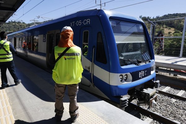 "Este lunes todos los servicios operan de forma normal": acuerdo de última hora evita masiva paralización ferroviaria en el centro sur del país