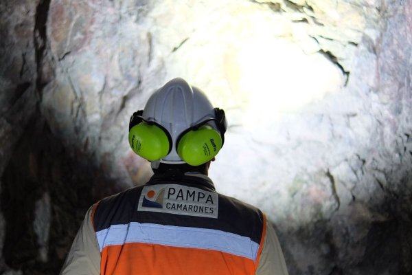 Pampa Camarones obtiene aprobación ambiental para proyecto polimetálico Ciclón Exploradora en Antofagasta tras casi dos años de evaluación