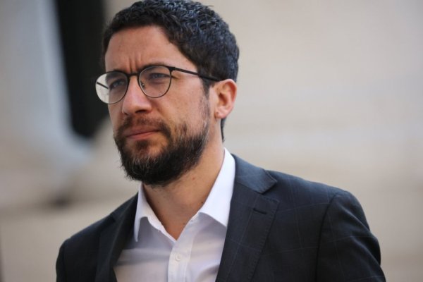 <p>Ministro Boccardo y polémica por “amarre” de funcionarios públicos: “Las personas de confianza que entraron con este Gobierno tienen que renunciar el 11 de marzo”</p>