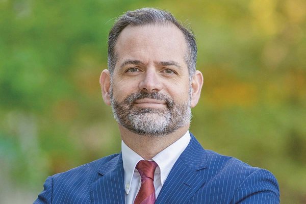 <p>Camilo Charme, director ejecutivo de Generadoras de Chile: “El desafío del próximo Gobierno es dar las señales de confianza en el sistema eléctrico”</p>
