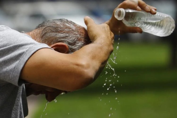 <p>Brasil, Argentina y Chile advierten ola de calor extremo en la última semana del año</p>