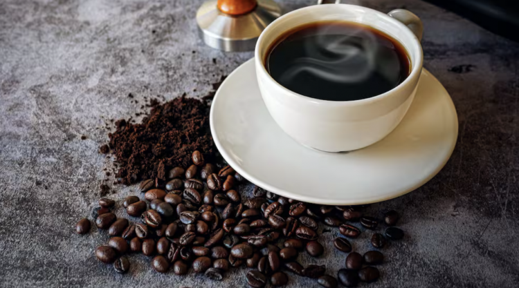 <p>¿Cuánto cuestan las tres principales franquicias de cafeterías en Argentina?</p>