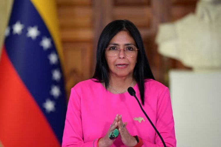 <p>¿Quién es Delcy Rodríguez, "la zarina" designada Presidenta encargada de Venezuela?</p>