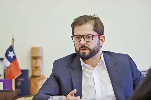<p>Presidente Boric arremete contra posteo del Departamento de Estado norteamericano luego de la intervención que sacó a Maduro de Venezuela</p>