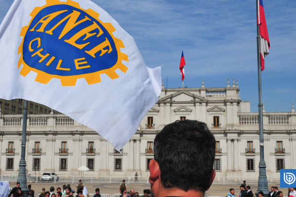 La trama política tras la discusión del proyecto de reajuste fiscal que enfrenta al Gobierno con la futura administración de Kast