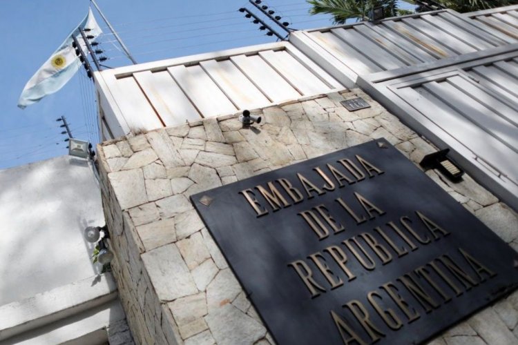 <p>Crisis política en Venezuela: Brasil dejará de gestionar la embajada de Argentina en Caracas</p>