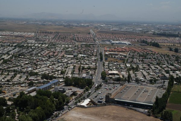 <p>Quilicura aprueba congelar los permisos de construcción durante la actualización de su Plan Regulador</p>