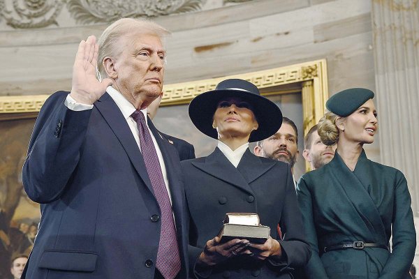 Aranceles, ataques a la Fed y cierre del Gobierno: el primer año de Trump en hitos y cifras