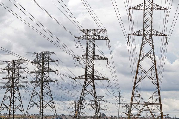 Tecnología, minería e inmobiliario lideraron como los sectores con más M&A en Chile el año 2025