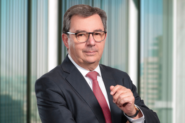 <p>José Antonio Kast opta por el abogado Fernando Barros para el Ministerio de Defensa</p>