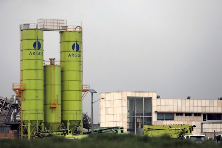 <p>Cementera colombiana Argos estaría evaluando volver a Venezuela tras caída de Maduro</p>