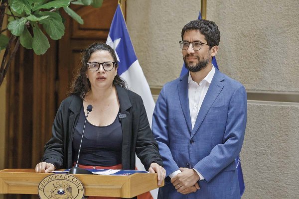 Sala cuna en horas clave: Gobierno negocia con la oposición y afina ingreso de nuevas indicaciones