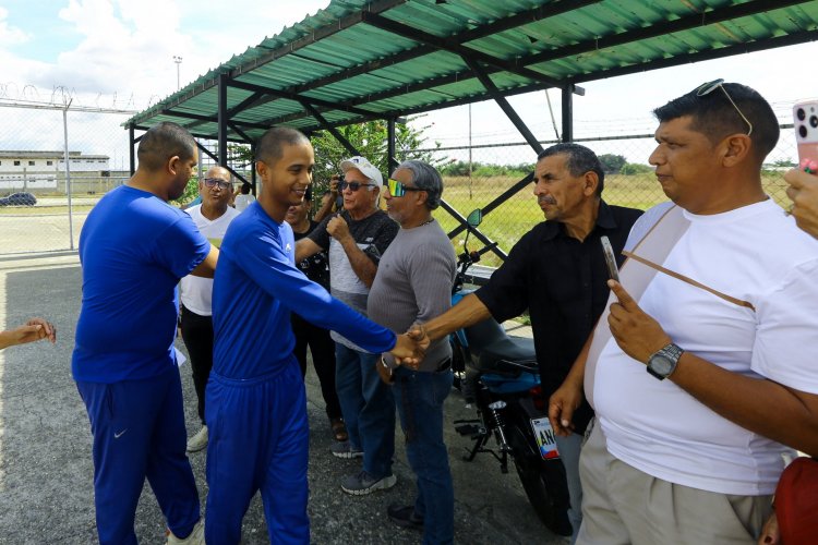 <p>Venezuela libera a al menos 104 nuevos presos políticos durante el fin de semana</p>