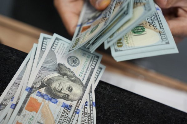 Carry trade arranca 2026 con fuerza: bancos ven más recorrido para el rally en monedas emergentes
