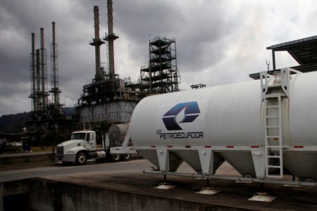 ¿Se endurece la guerra comercial?: Ecuador aumenta en un 900% la tarifa de transporte de petróleo proveniente de Colombia