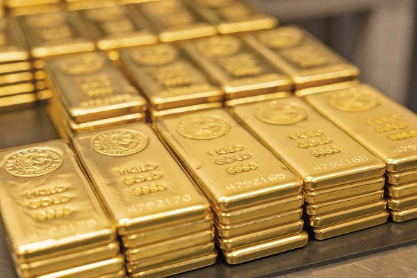 Los metales siguen brillando en el mercado: ¿qué hay detrás de los máximos en los precios del oro y la plata?