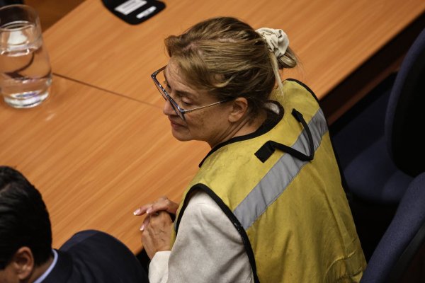 Fiscalía solicita prisión preventiva para la exministra Ángela Vivanco en la trama “muñeca bielorrusa”