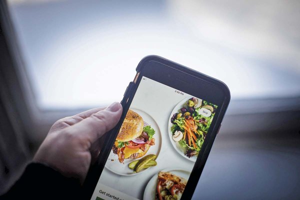 ¿Reprobadas? Apps no pasan la prueba y anotan nuevo año con bajos estándares laborales