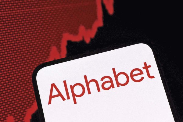 Primer Click de la semana | El foco en el empleo y el dólar