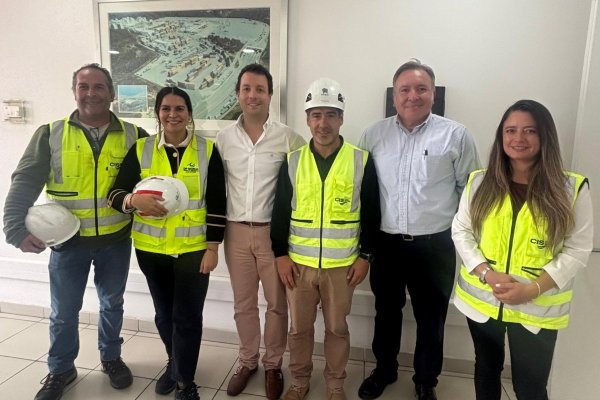 ZEAL y DP World Chile exploran alianza para integrar capacidades y desarrollar soluciones conjuntas en Valparaíso