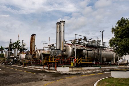 Ecopetrol y Frontera Energy firman acuerdo de servicios de regasificación en Cartagena