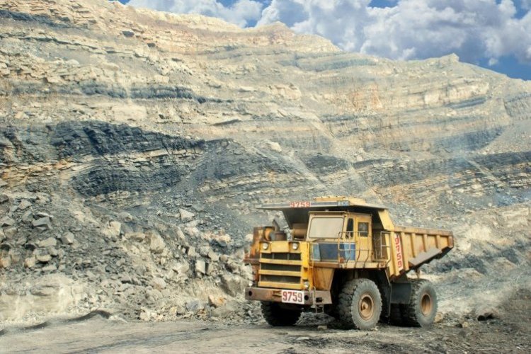 <p>Argentina y EEUU firman acuerdo sobre minerales críticos</p>