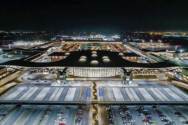 <p>MOP y Nuevo Pudahuel ponen fin a conflicto: extienden concesión del aeropuerto por tres años y empresa recibirá mayor porcentaje de ingresos</p>