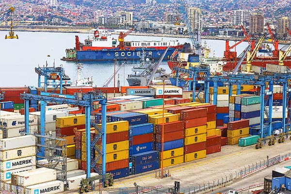 El año 2026 parte con exportaciones al alza, pero con un retroceso en importaciones
