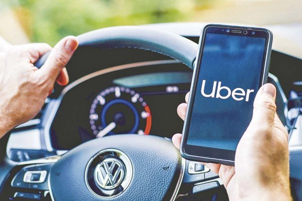 <p>Ley Uber avanza: Gobierno adjudica licitación para desarrollar el software clave para implementación de la normativa</p>