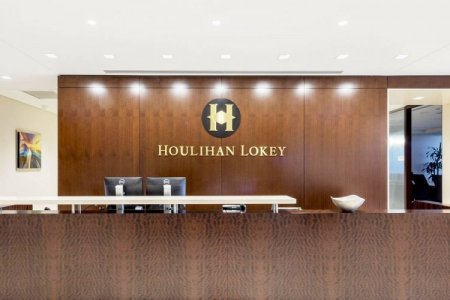 Bonistas de Venezuela fichan a Houlihan Lokey y se alistan para masiva reestructuración de deuda