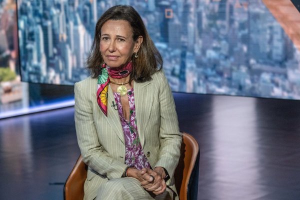 Santander lideró los megacréditos mundiales en 2025