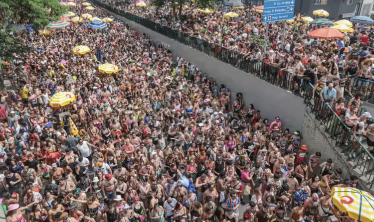 <p>Carnaval callejero en Brasil espera mover US$ 650 millones y convertirse en pilar de ingresos para el comercio minorista en São Paulo</p>