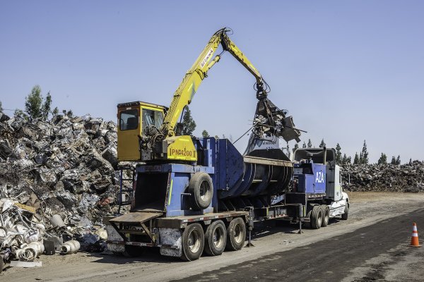 Aceros AZA eleva producción a 511 mil toneladas y supera las 640 mil de chatarra reciclada en 2025