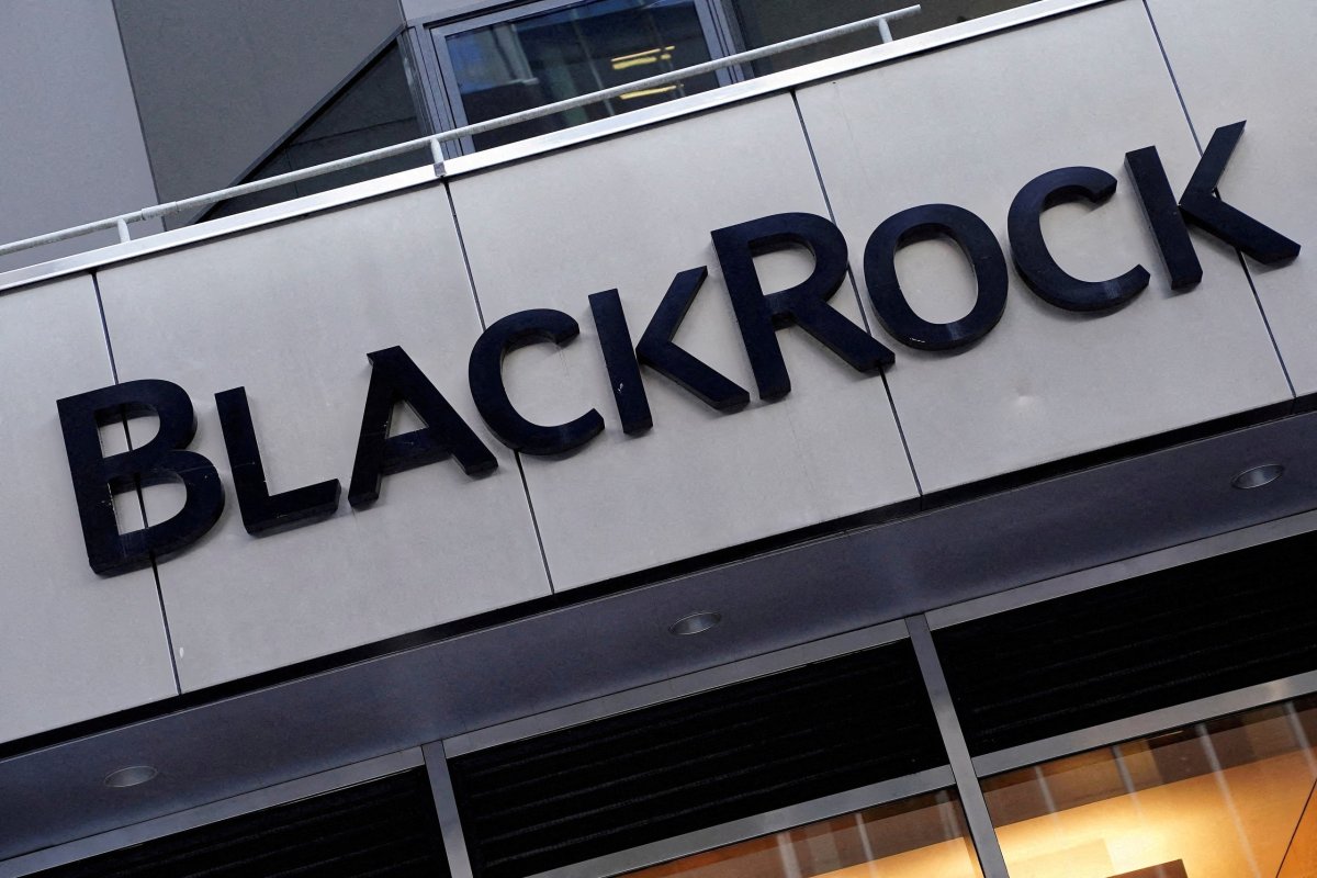 <p>BlackRock apuesta por los bonos corporativos a nivel global frente a los bonos soberanos "volátiles"</p>