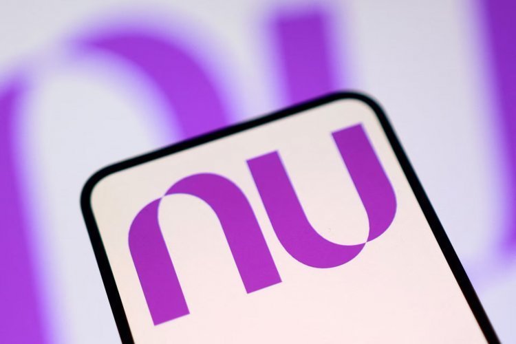 <p>Nubank reporta ingresos récord en el cuarto trimestre y anota crecimiento de 15% en su base de clientes en 2025</p>