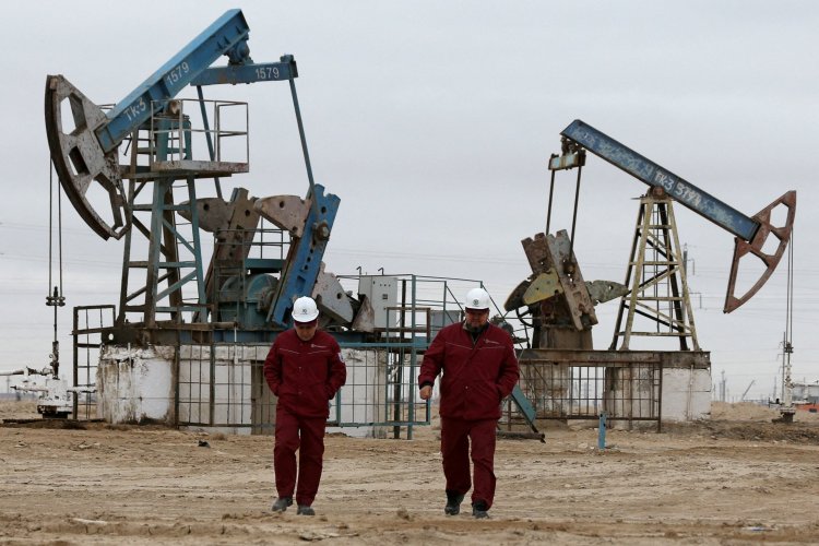 <p>EEUU permitirá la reventa de petróleo venezolano a Cuba</p>