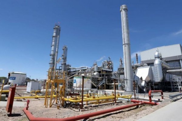 Conflicto EEUU – Irán: suministro petrolero de Neuquén es una “ventaja competitiva” clave para Chile y una defensa ante la inflación energética