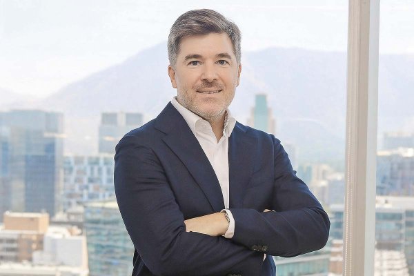 Fabrizio Carbone, gerente general y líder de tecnología de IBM en Chile: “No sirve mucho hacer pilotos de IA sin tener definido el problema y cómo medir el resultado”