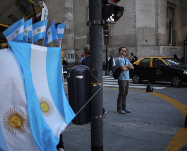 <p>Más allá de FATE: casi 22 mil empresas cerraron en Argentina en dos años</p>