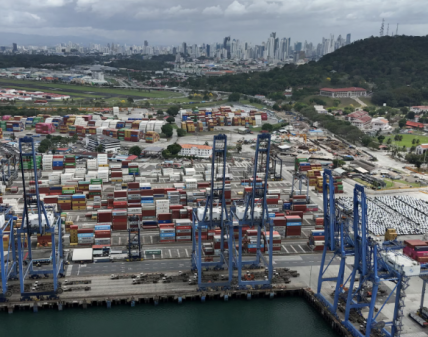 CK Hutchison intensifica su ofensiva legal, mientras Panamá se dispone a confiscar puertos