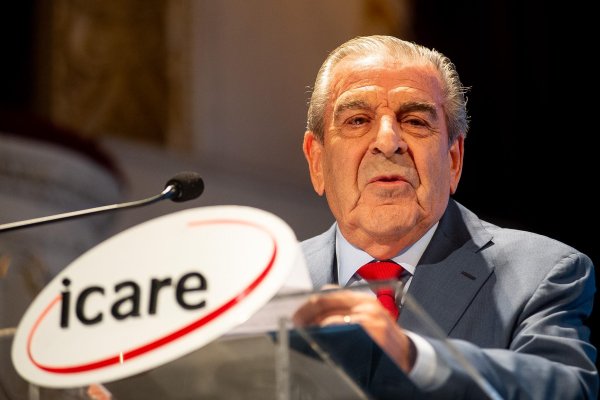 <p>Icare 2026 premió a exPresidente Frei y a los empresarios Roberto Angelini y Luis Enrique Yarur</p>