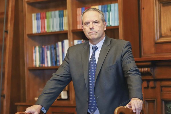 Kevin Cowan, consejero del Banco Central: “Los mercados parecen estar incorporando que el conflicto podría tener una duración mayor"